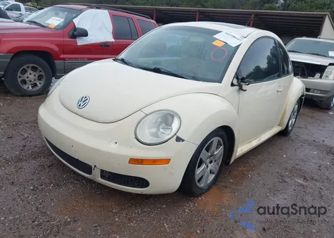 2007 Volkswagen New Beetle 2.5 from USA, damaged, VIN 3VWRW31C57M507089